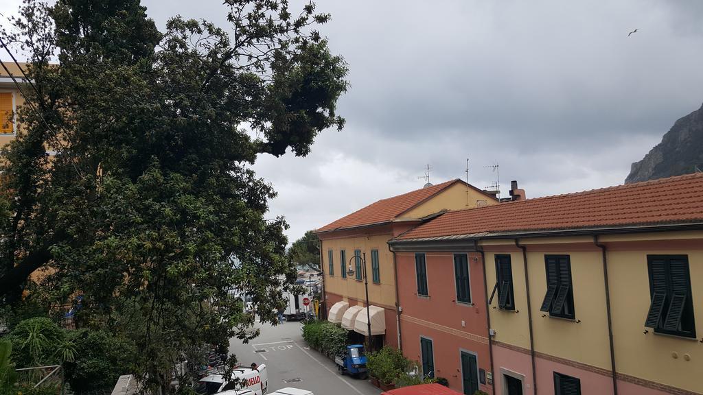蒙特罗索阿尔马雷 Raggi Di Sole酒店 外观 照片